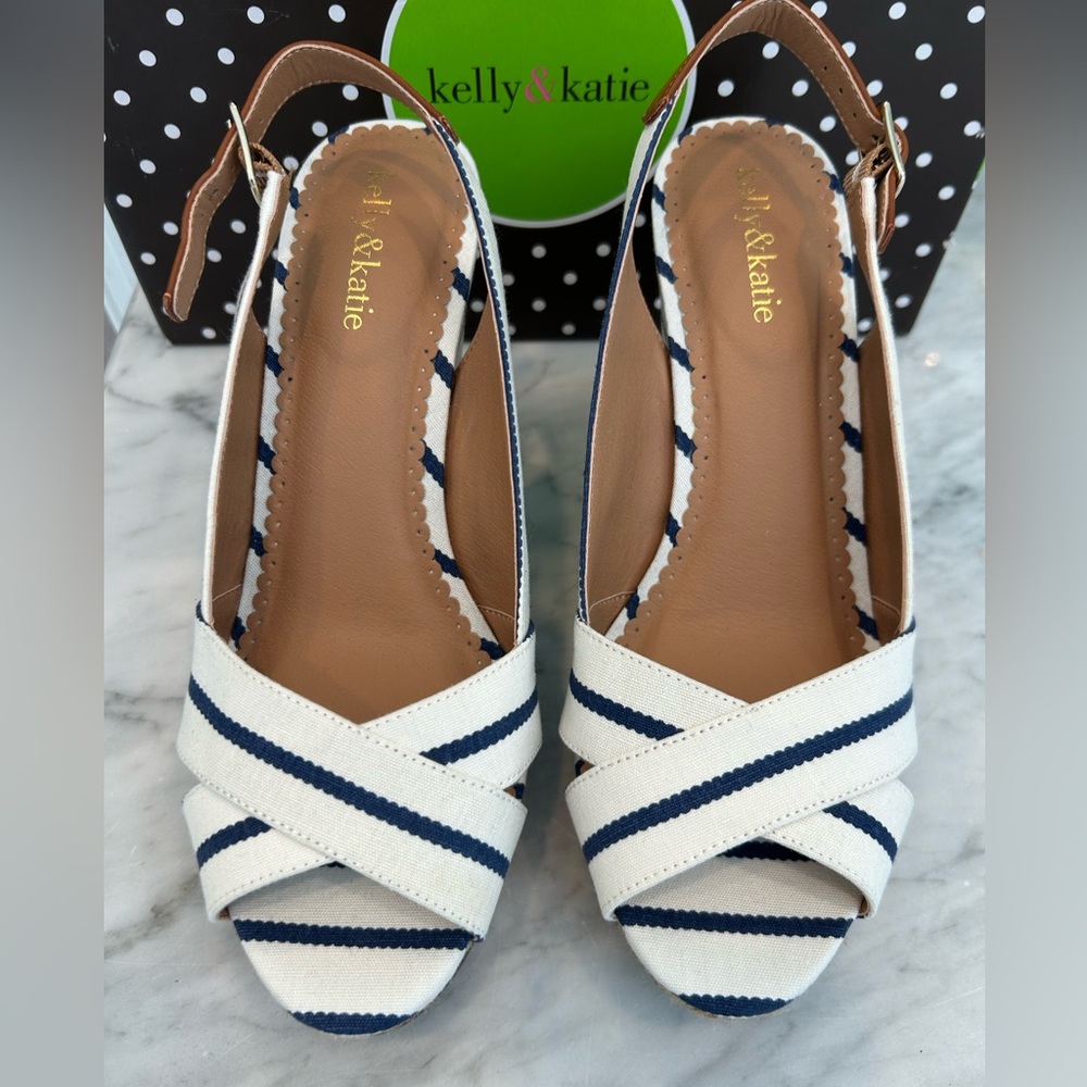 Kelly & Katie wedges blue and white striped NWT in box